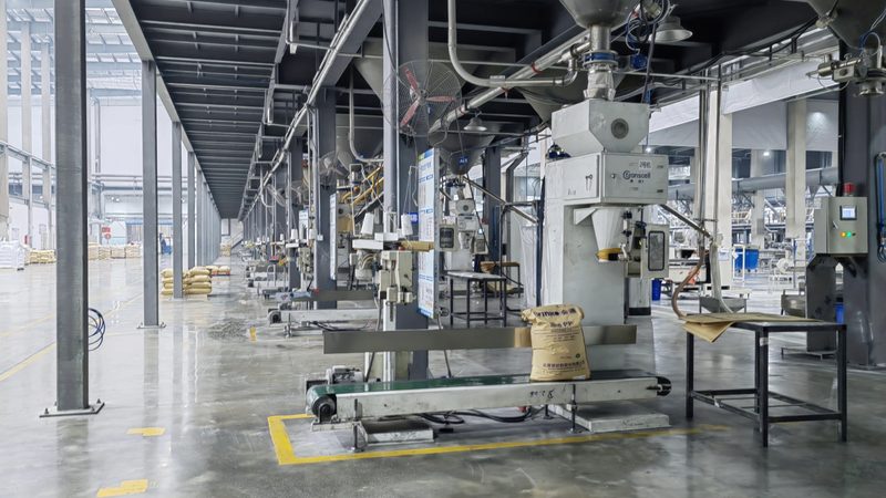 有机化工原料储存规范设计：关键参数与注意事项**